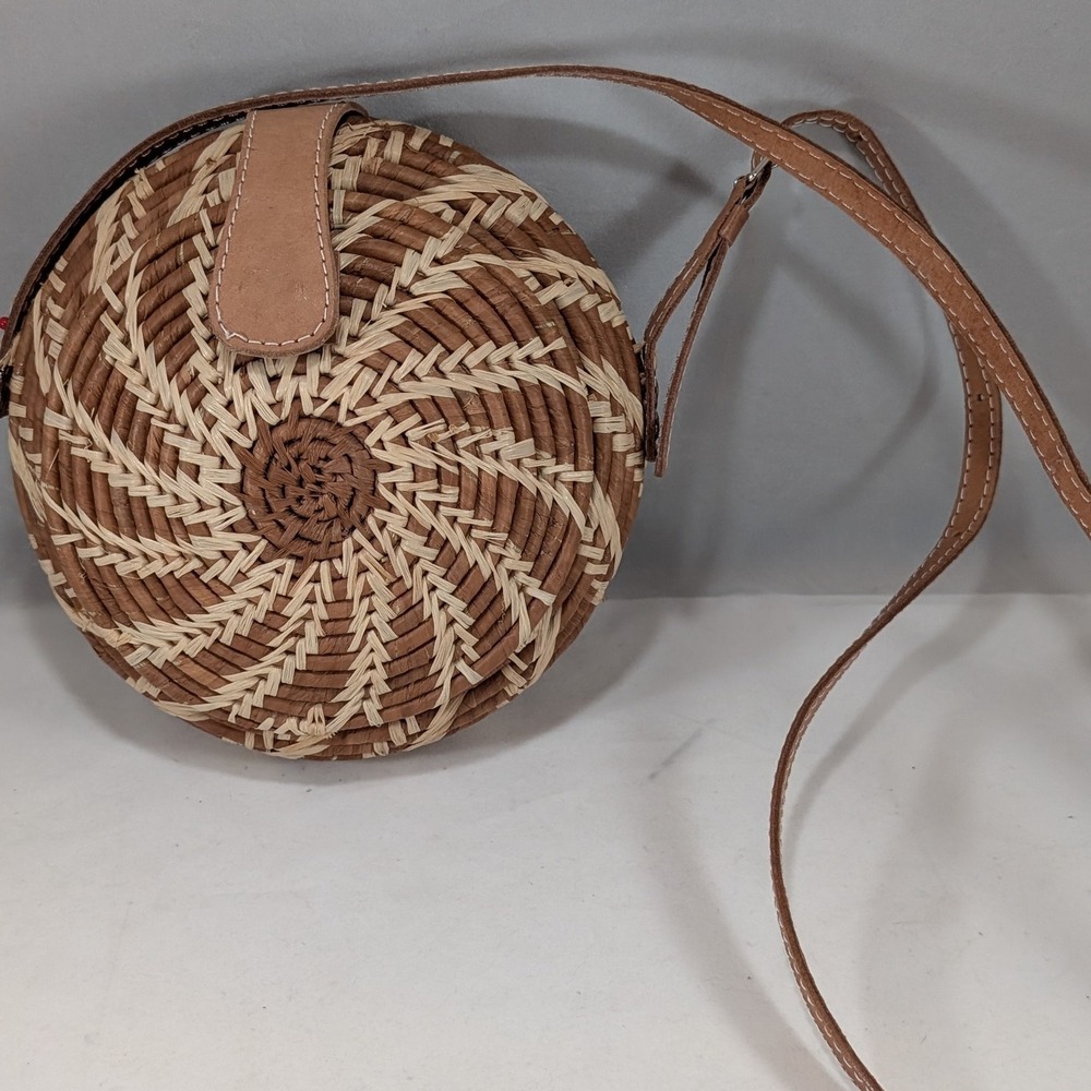 Woven Straw Circle Crossbody‎ Bag Round Purse Boho Chic Adjustable Strap